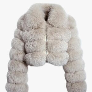 Elegant Cropped Fur Jacket